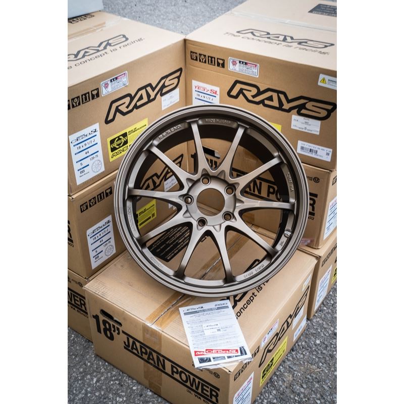 RAYS Volk Racing CE28SL 18x9.5 +44 5x120 Blast Bro